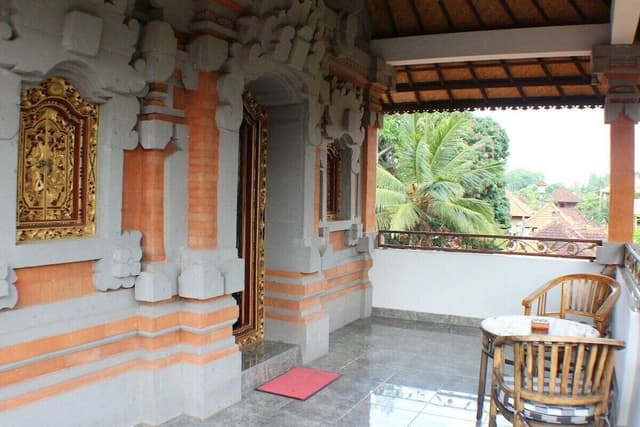 Basic Room, Balcony