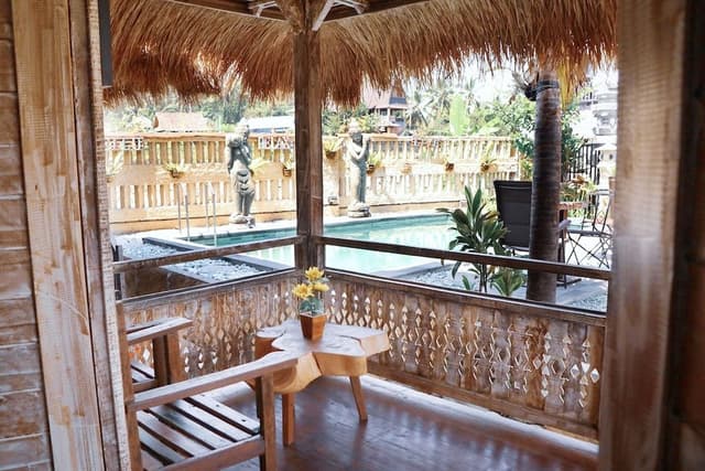 Deluxe Room, Pool View