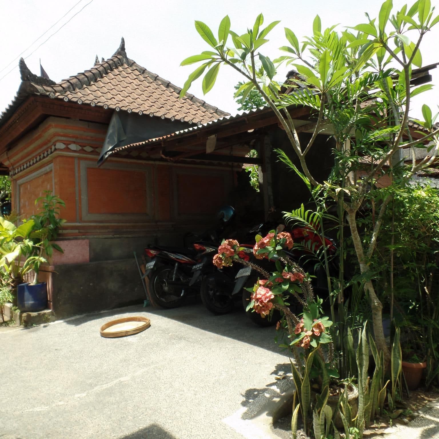Manikan House Manikan House