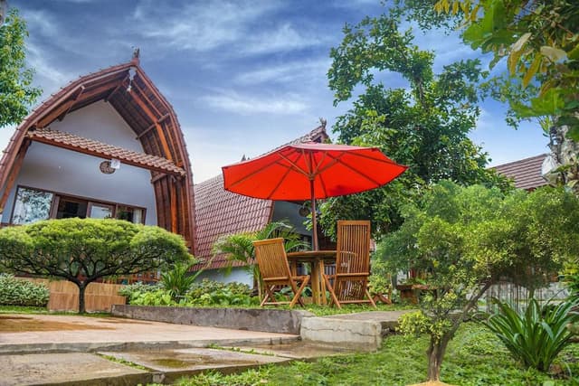 Deluxe Villa