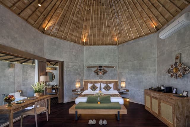One Bedroom Paddies Pool Villa with 1x Floating Breakfast and with Daily Afternoon Tea