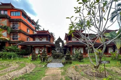 RedDoorz @ Garden Suly Villa Peliatan Ubud RedDoorz @ Garden Suly Villa Peliatan Ubud
