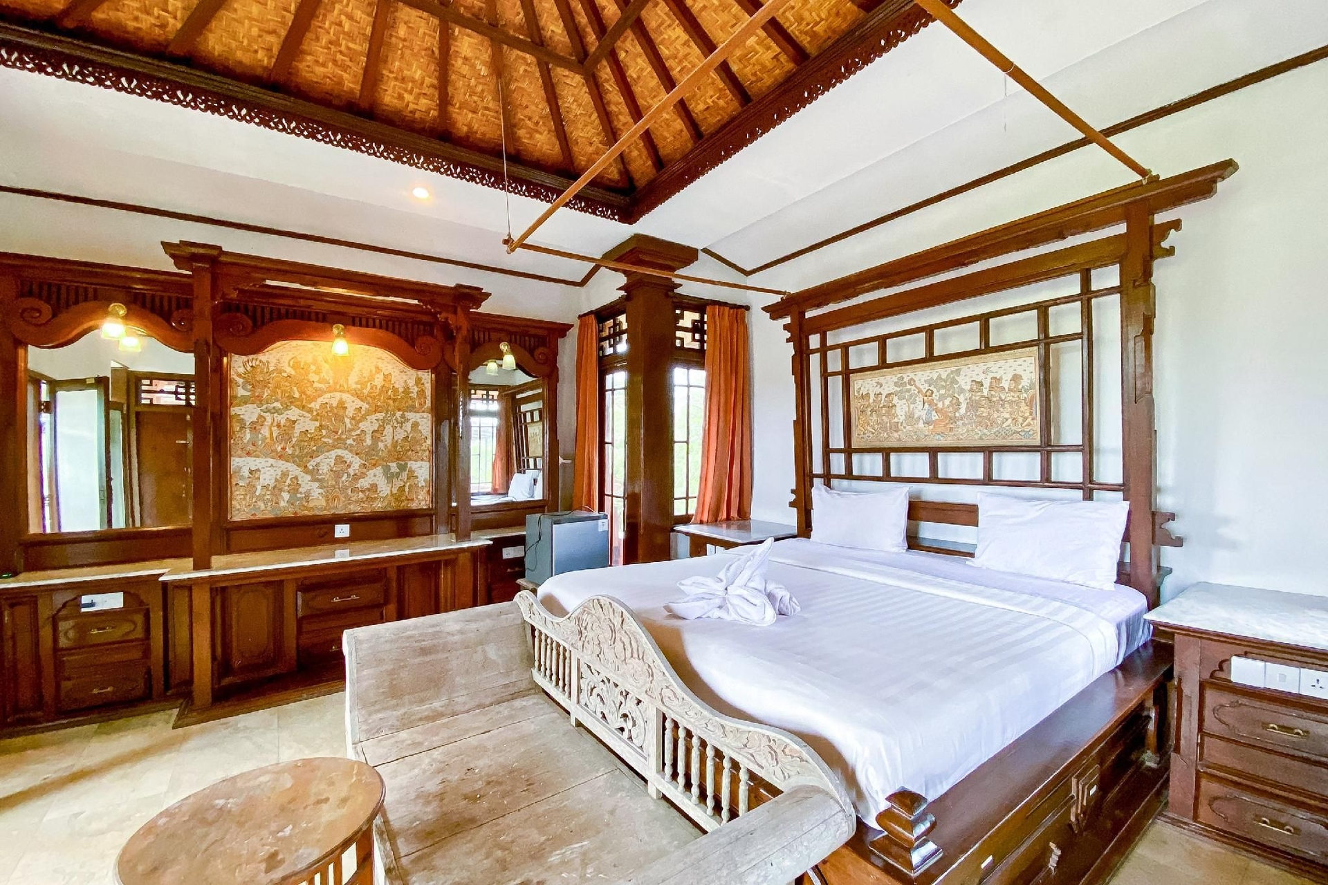 เรดดอร์ซ แอท การ์เดน ซูลี วิลล่า เปอลิอาตัน อูบุด (RedDoorz @ Garden Suly Villa Peliatan Ubud)4