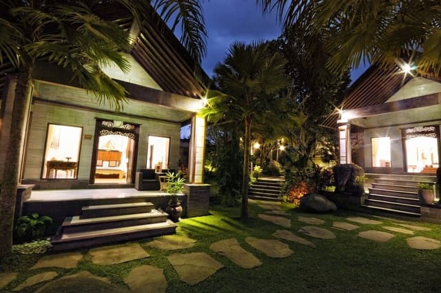 Signature Villa, 1 King Bed, Terrace, Pool View