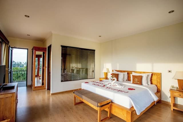 Suite Balcony with Rice Field View