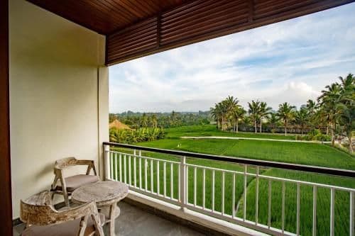Deluxe Balcony Room