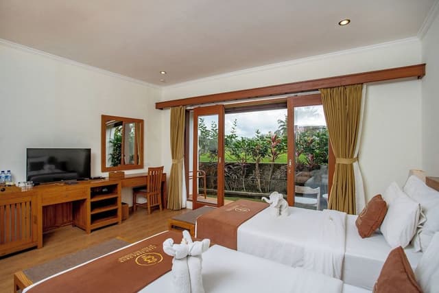 Deluxe Room With Garden View