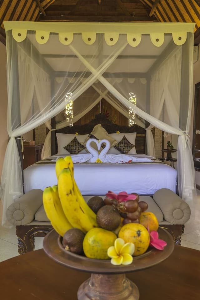 Ethnical One Bedroom Villa with Balcony