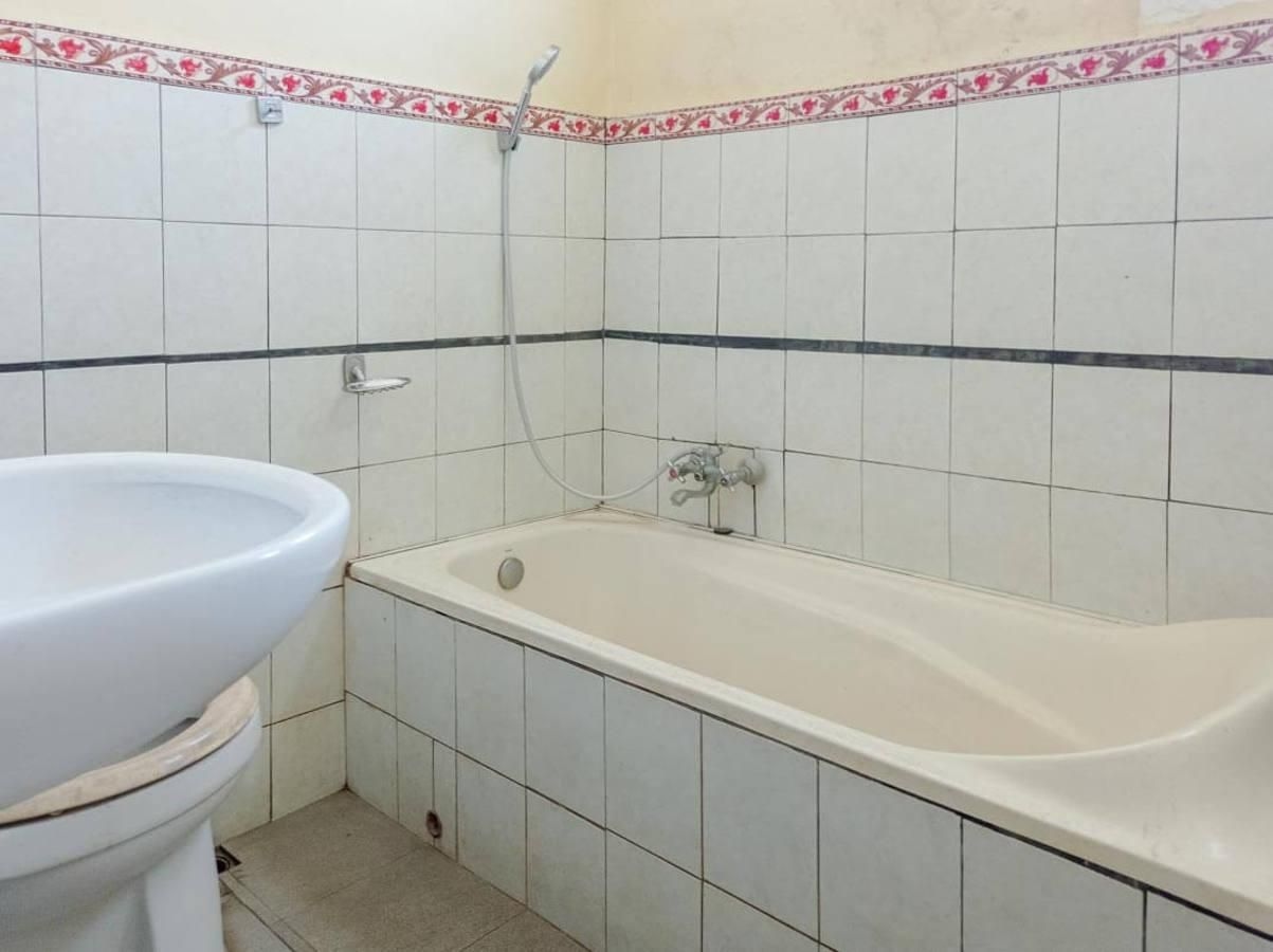 โรงแรมมาวาร์ ซารี มิตรา เรดดอร์ซ (Hotel Mawar Sari Mitra RedDoorz)2