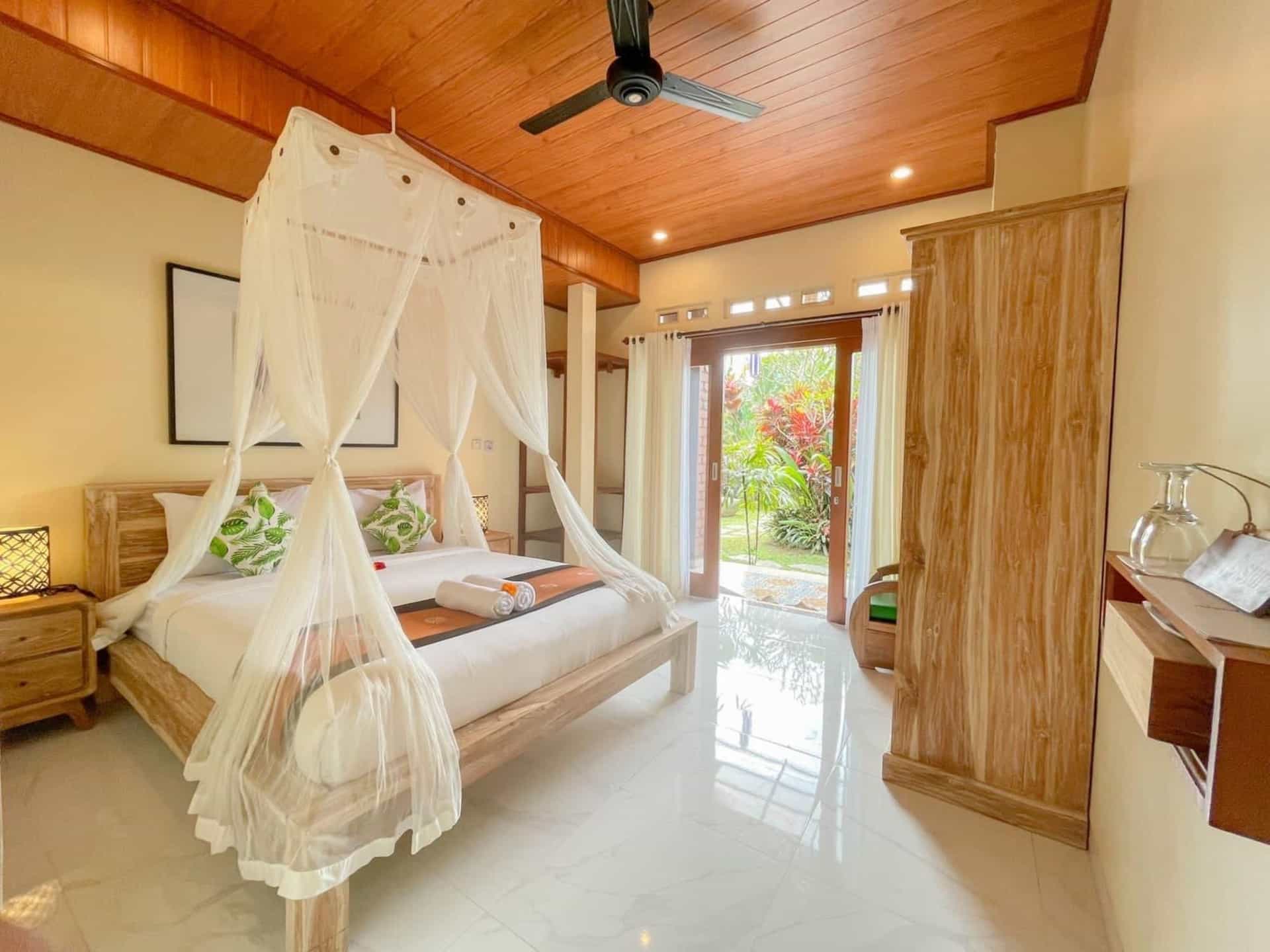 Mirah Guest House Mirah Guest House