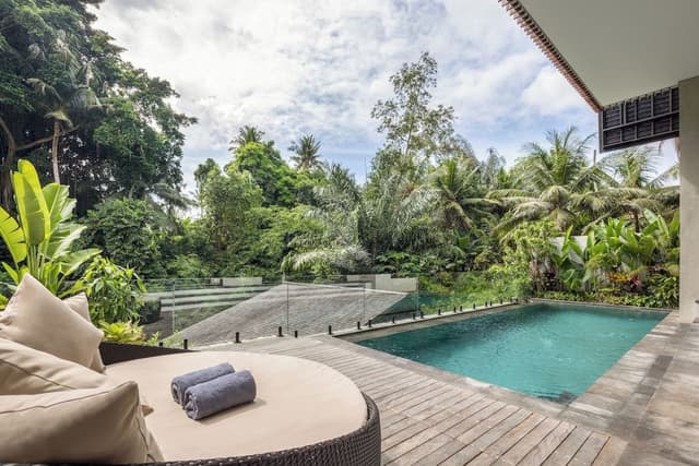 Two bedroom duplex pool villa