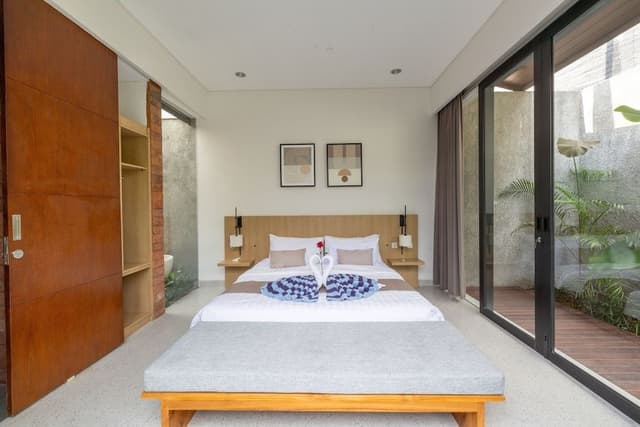 Deluxe Villa