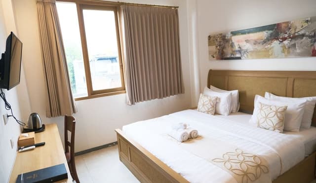 Superior Room, 1 King Bed