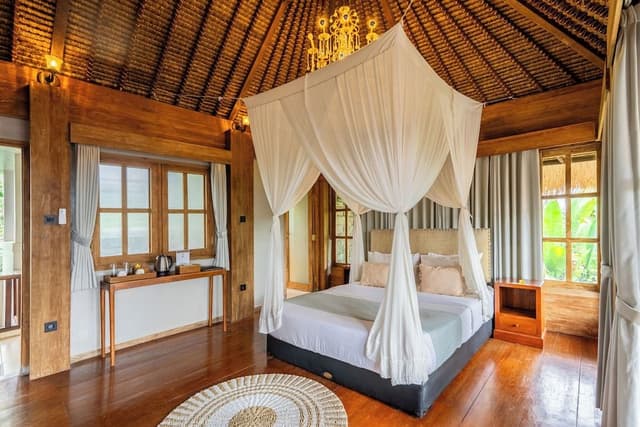 Royal Room