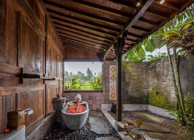 Family Wooden Private Pol Villa