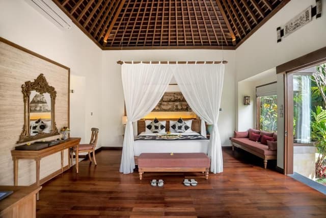 Jungle Pool Villa