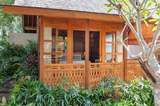 Deluxe Suite Balcony