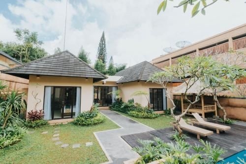 อาลัม เพนาริ รีสอร์ท อูบุด (Alam Penari Resort Ubud)0