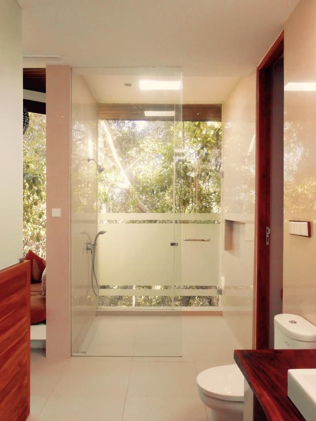 King One Bedroom Pool View