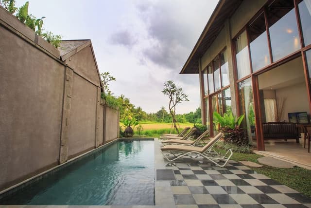 Two-Bedrooms Infinity Lap Pool Villa