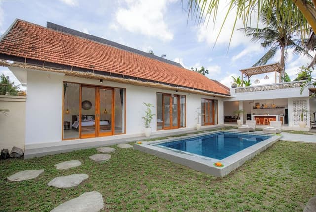 Executive Villa, 3 Bedrooms, Kitchen, Pool View
