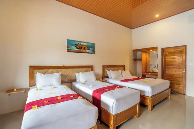 Deluxe Quadruple Room, Balcony, Pool View