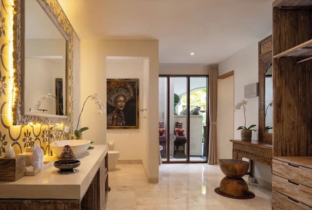 Suite with Garden View