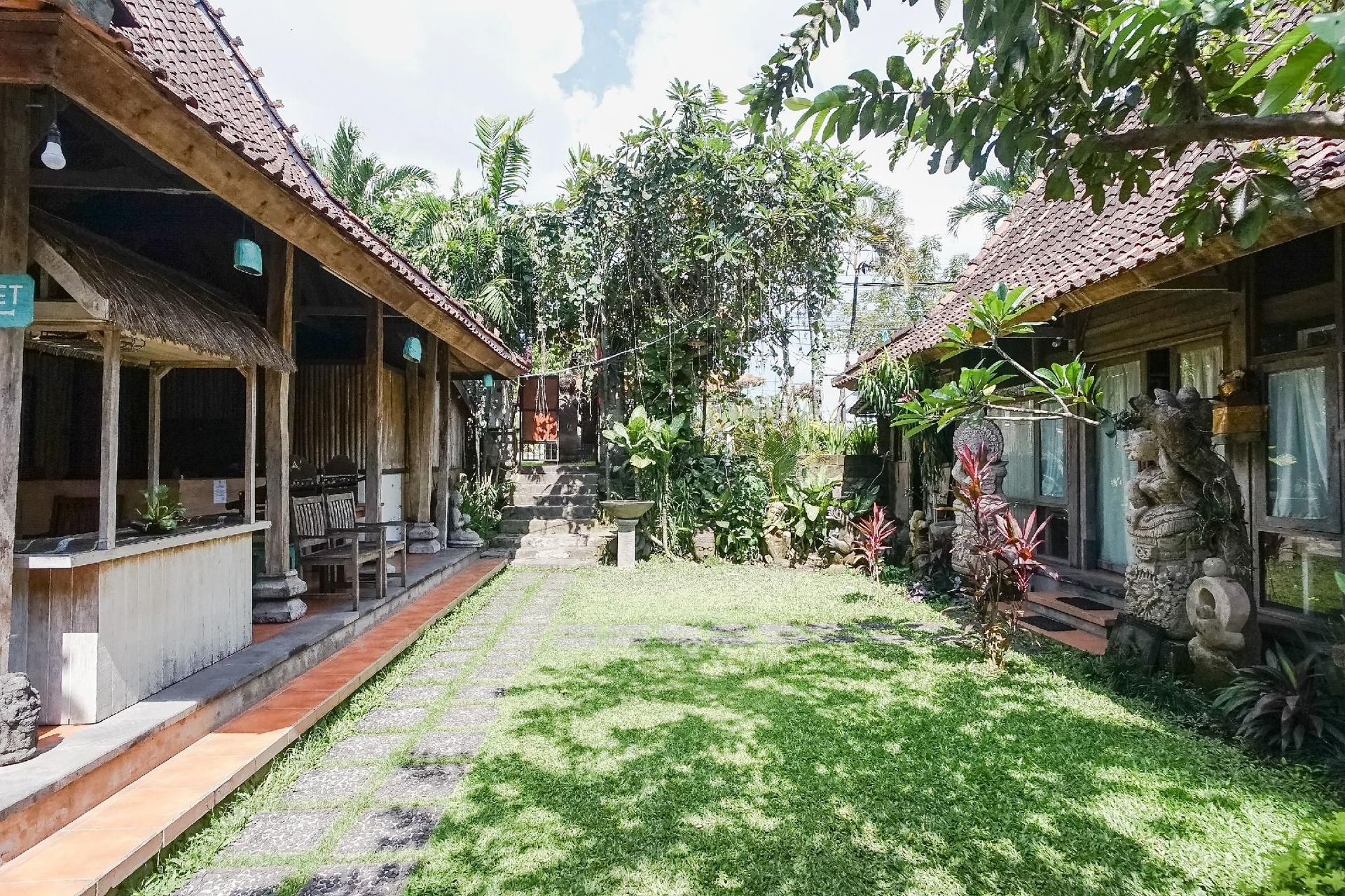 Bali Eco Living Yoga Healing Meditation and Retreat Center0
