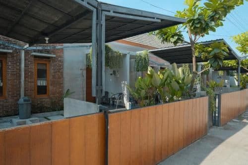 Andewi Guest House Denpasar RedPartner ( Minimum Stay 30 Nights ) Andewi Guest House Denpasar RedPartner ( Minimum Stay 30 Nights )
