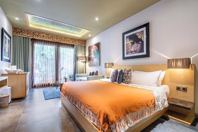 Signature Suites - Adult Only