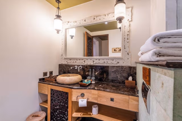 Deluxe Suites Double or Twin - Adult Only