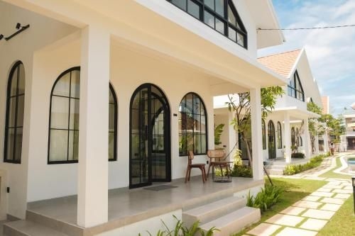 Kahuna Villas by Aayan4