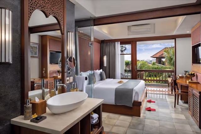 Deluxe Room, Balcony