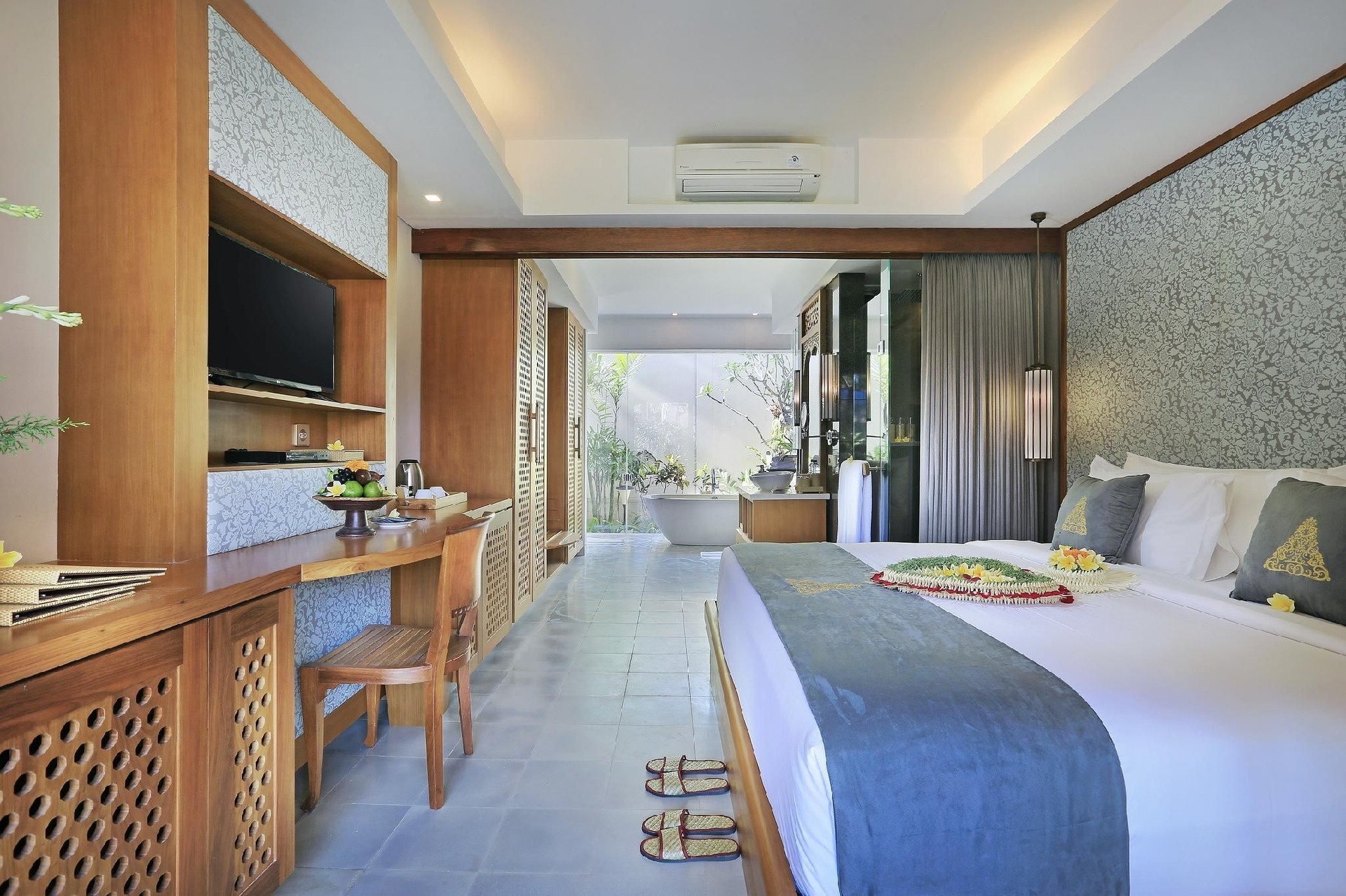 ดิ อลันตารา ซานูร์ (The Alantara Sanur)1