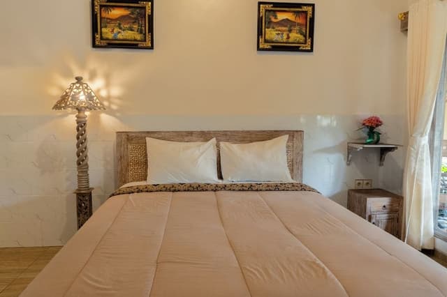 Standard Room with TV & AC