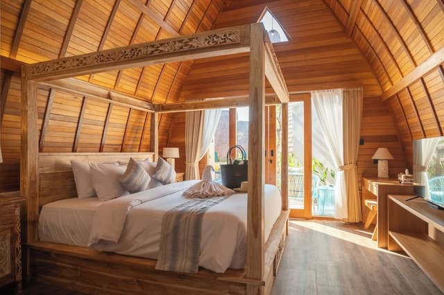 Executive Studio Suite