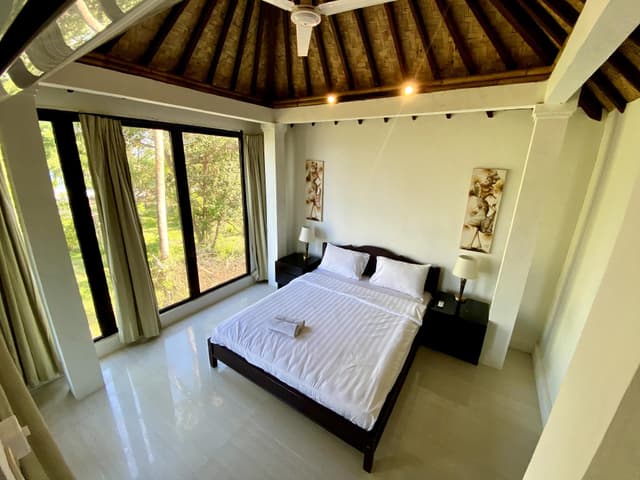 Deluxe Sea View