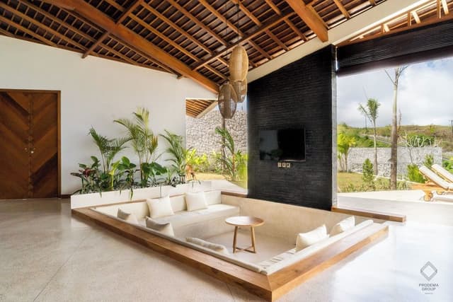 Luxury Villa