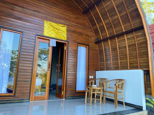 Deluxe Pool or Garden View Room