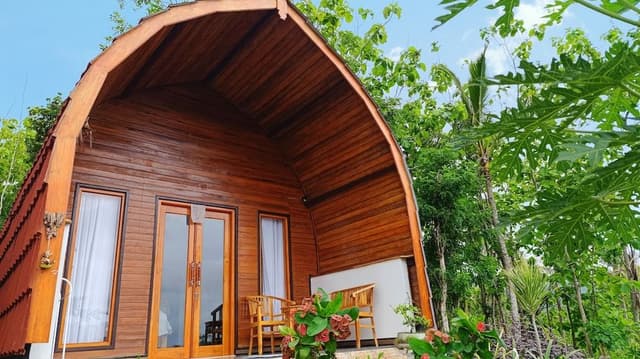 Deluxe Double Room, Balcony, Hill View