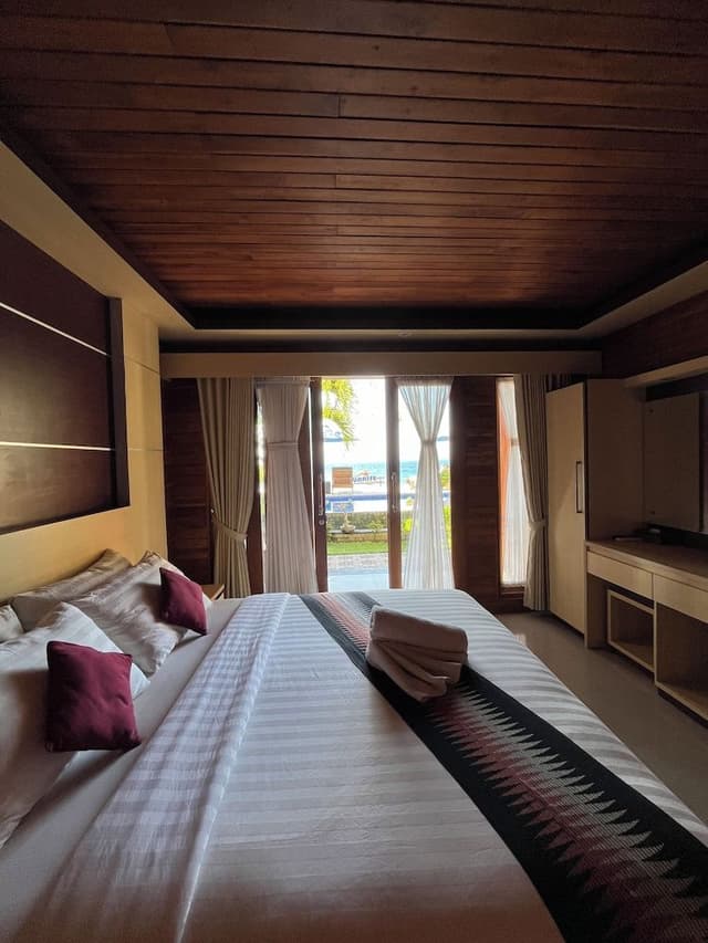 Deluxe Double Room, Beach View