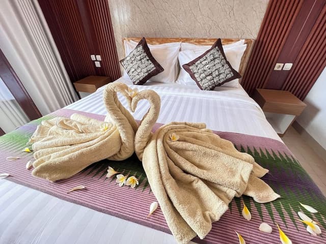 Deluxe Double or Twin Room, Pool View