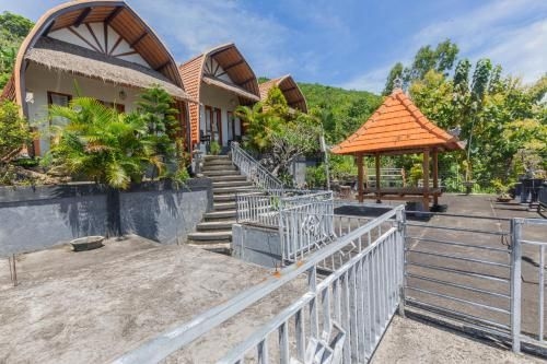 Ramp Cottage0