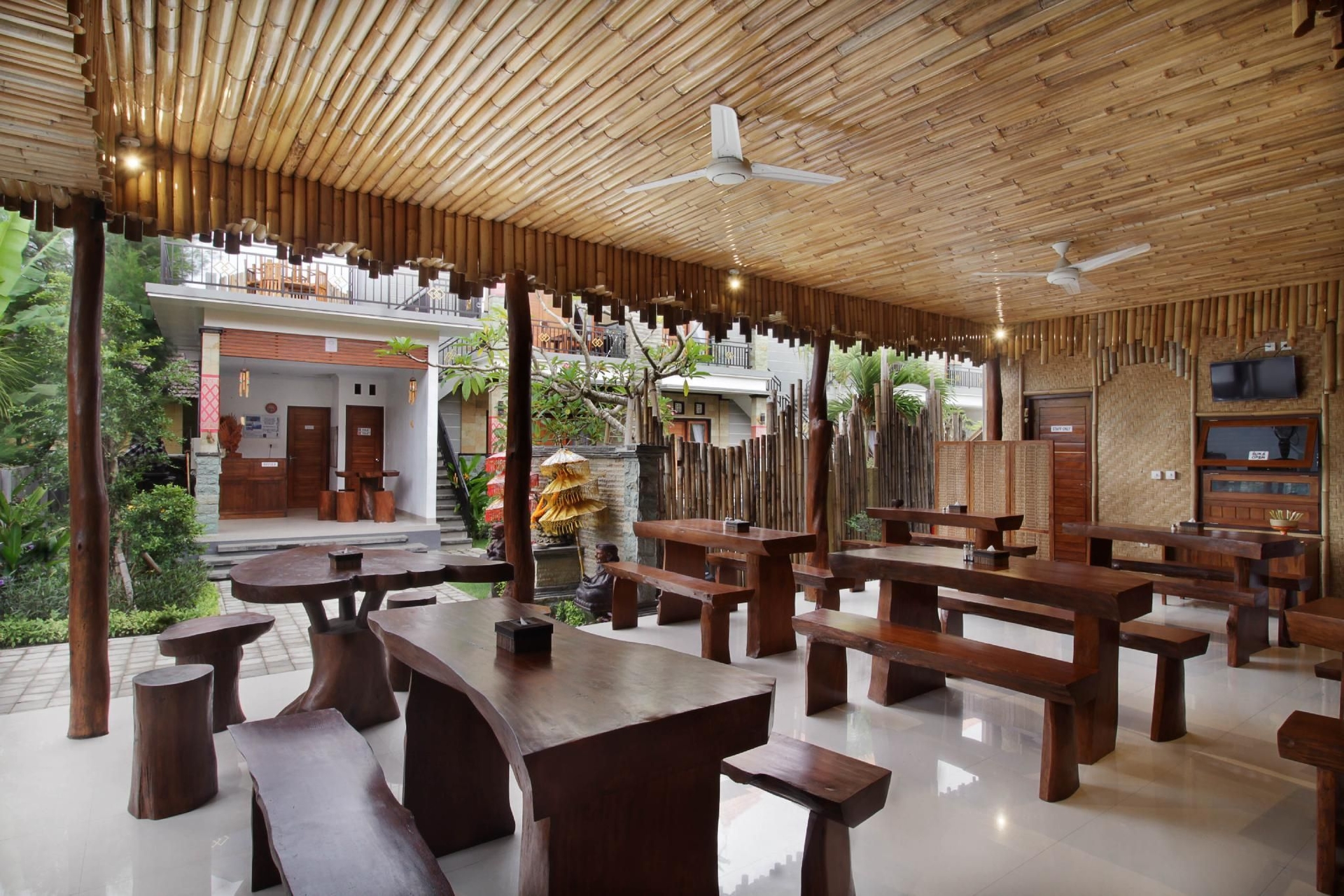 โรงแรมอาร์ซา สันทิ นูซา เปนิดา (Hotel Arsa Santhi Nusa Penida)0