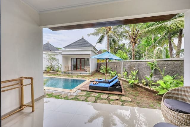 Exclusive Villa, Balcony, Pool View