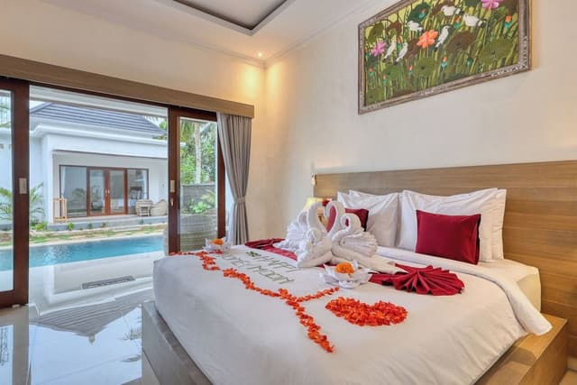Exclusive Villa, Balcony, Pool View