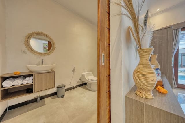 Exclusive Villa, Balcony, Pool View