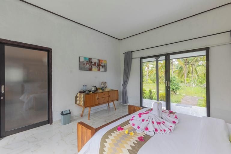 Radjes Bungalow Nusa Penida1