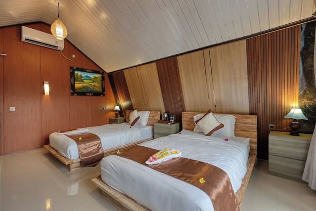 Deluxe Tent