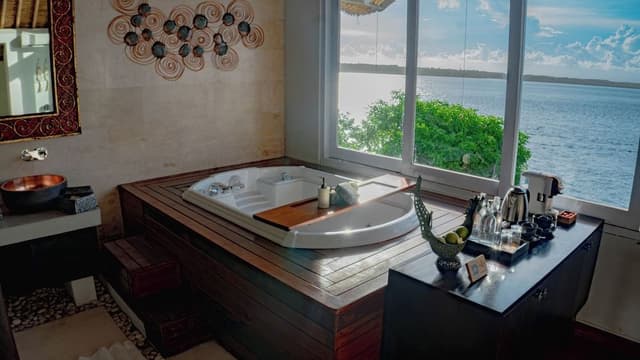 Royal Pool Villa Ocean View with Daily Afternoon Tea